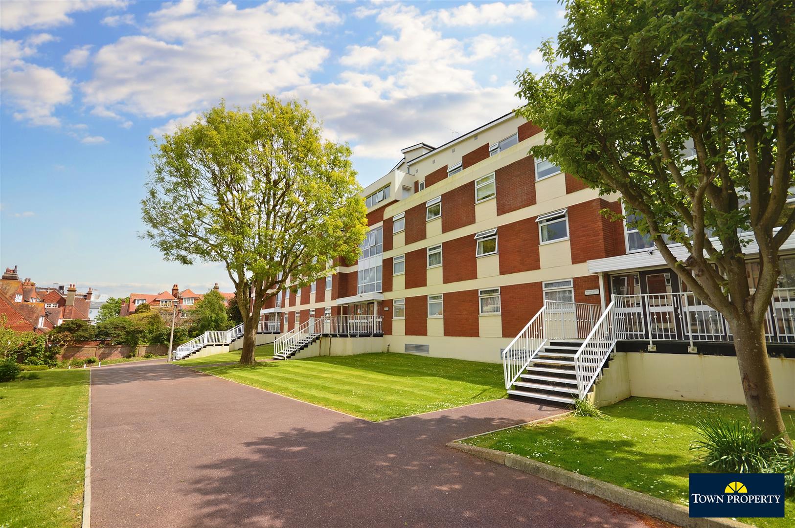 Property Details for Silverdale Road Eastbourne East Sussex BN20 7AQ